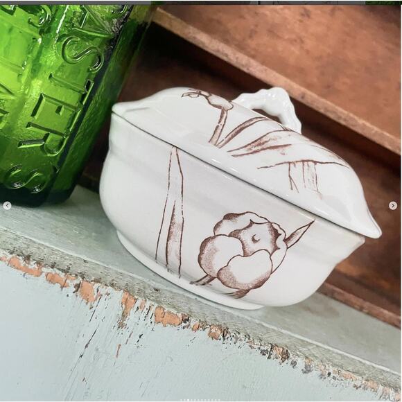 Vintage Brown Transferware Covered SOAP DISH Ironstone Daffodil Flower Vanity - Picture 2 of 9